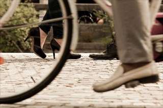 自転車事故急増の背景